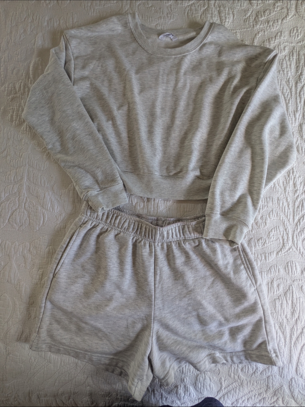 Women’s Jockey Super Soft Lounge Crop Sweatshirt & Shorts Set - Light Gray000
